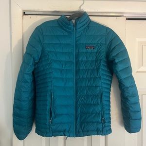 Patagonia Women’s Down Puff jacket blue size medium